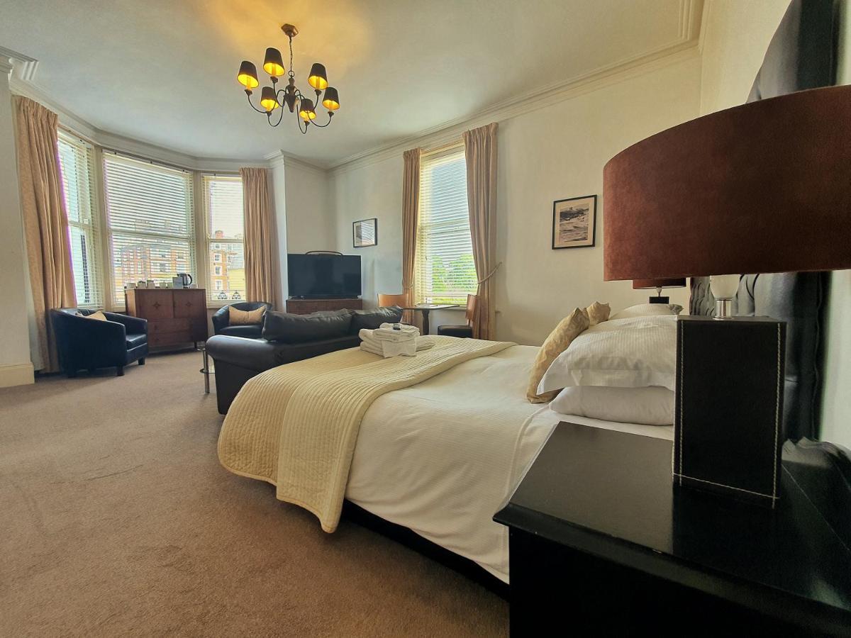 Rowntree Lodge Скарбъро Екстериор снимка