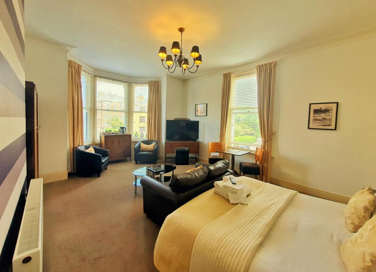 Rowntree Lodge Скарбъро Екстериор снимка
