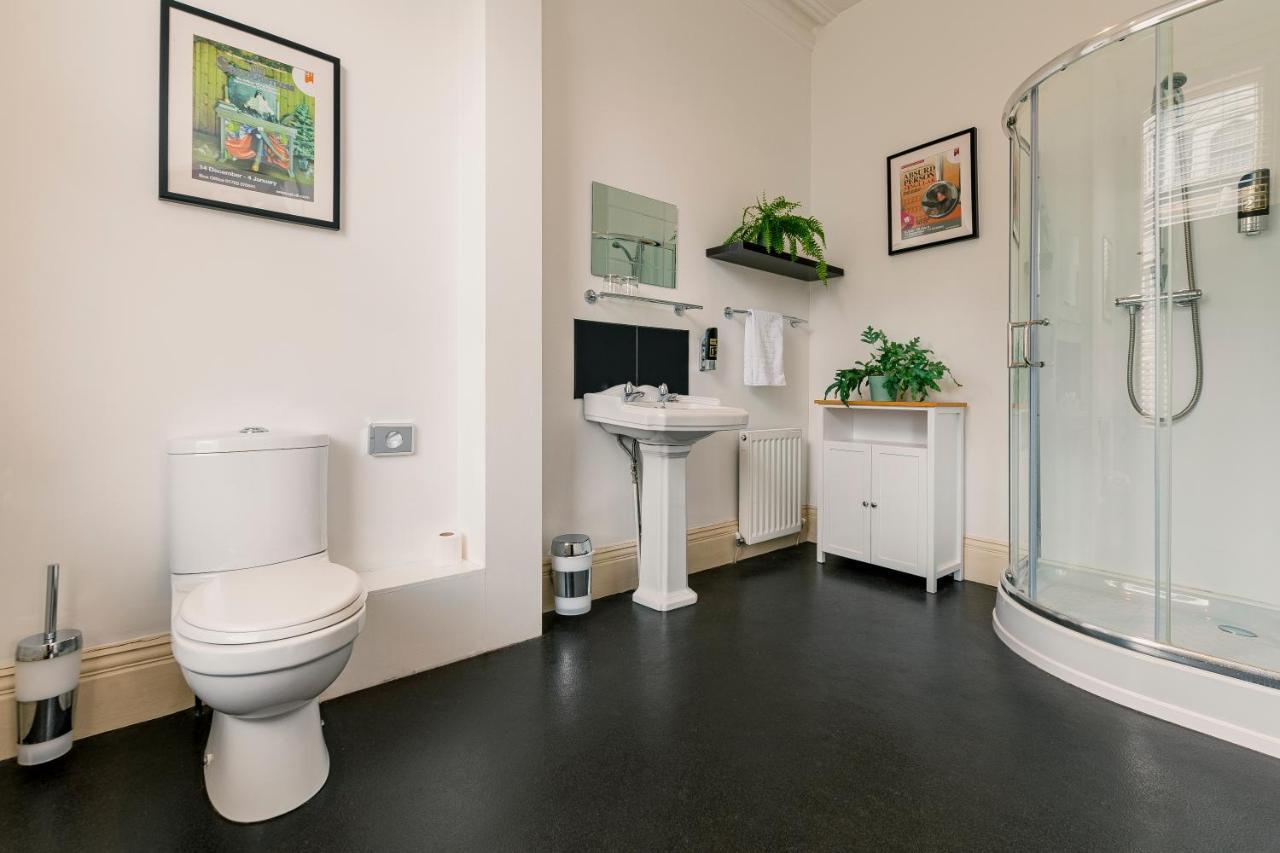 Rowntree Lodge Скарбъро Екстериор снимка