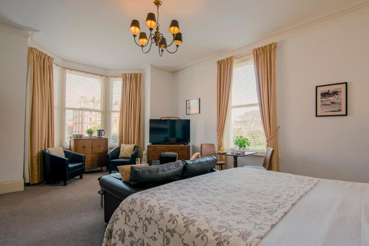 Rowntree Lodge Скарбъро Екстериор снимка