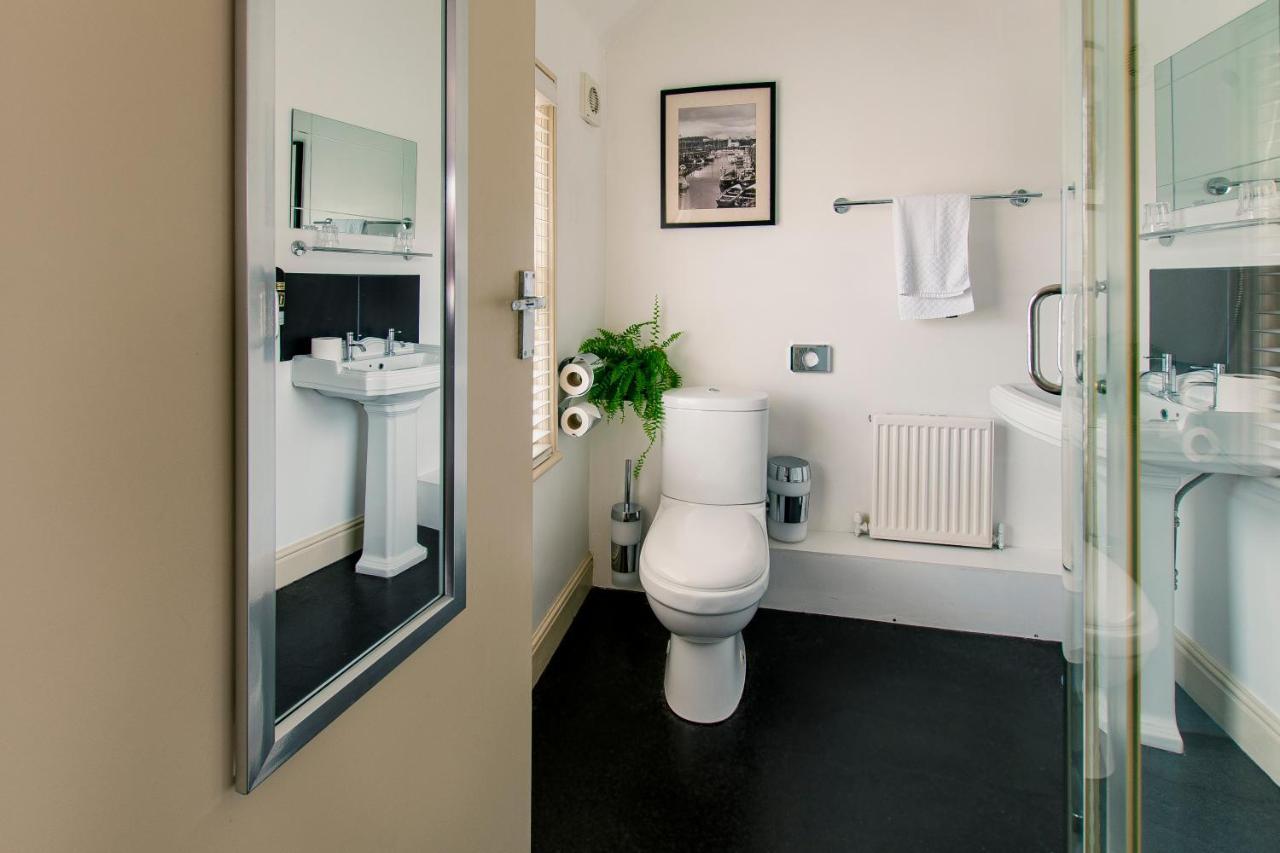 Rowntree Lodge Скарбъро Екстериор снимка