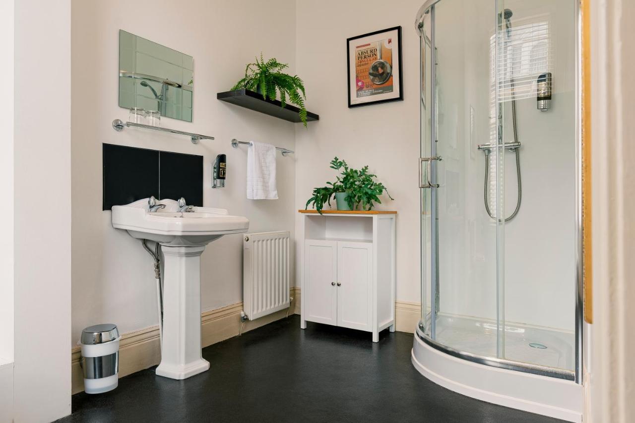Rowntree Lodge Скарбъро Екстериор снимка